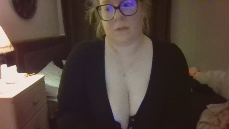 IvyWifey's Streamate show and profile