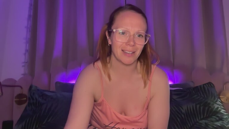 MelodyRoseUK's Streamate show and profile