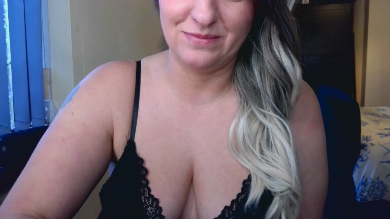 PerfectPage's Streamate show and profile