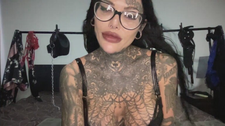 DARKINKEDBABE's Streamate show and profile