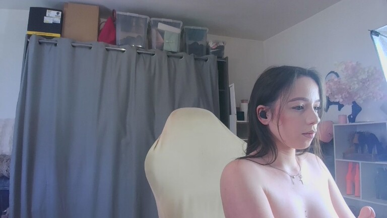 hotenza's Streamate show and profile