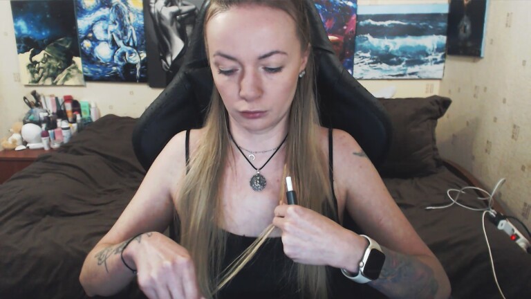 BringingLuck's Streamate show and profile