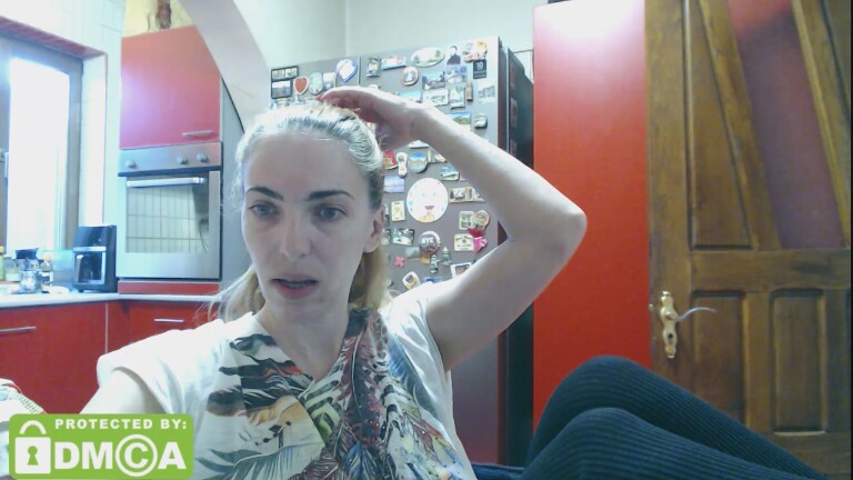 blondeangel_4u2's Streamate show and profile